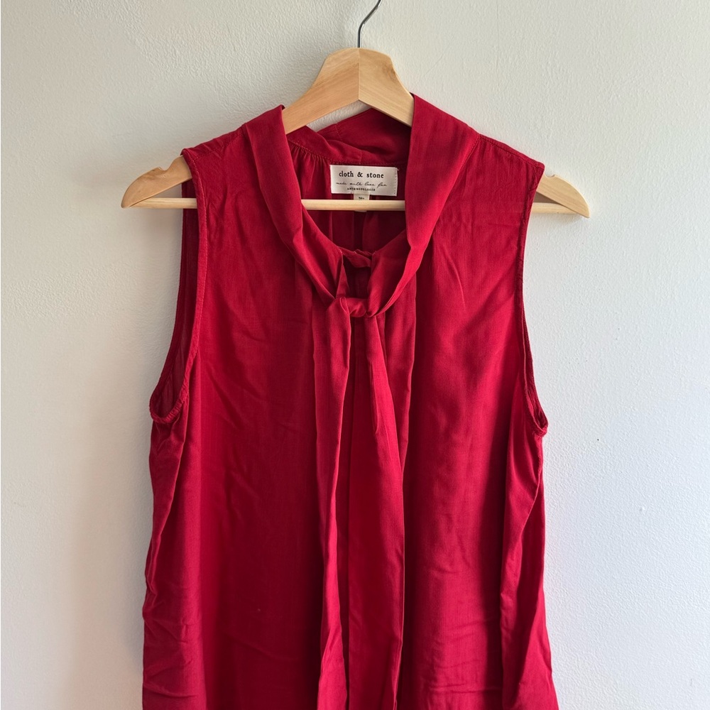 Cloth & Stone Red Tie Front Mandarin Collar Blouse